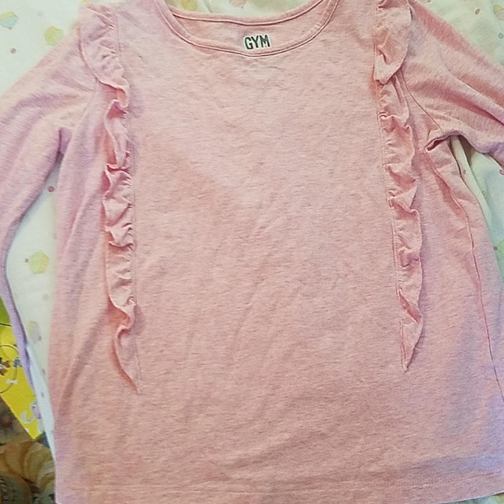 Long sleeved shirt.
